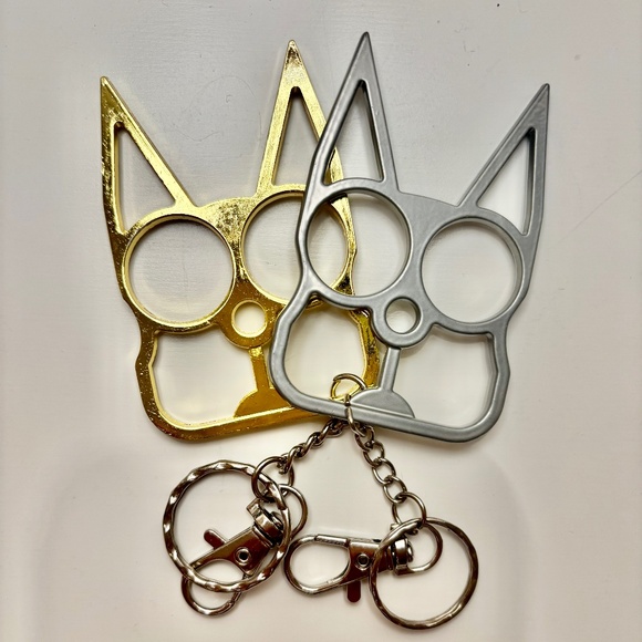 Cat ears keychain~ Cat Knuckles~ self defense keychain~gold & silver - pack of 2 - Picture 1 of 1